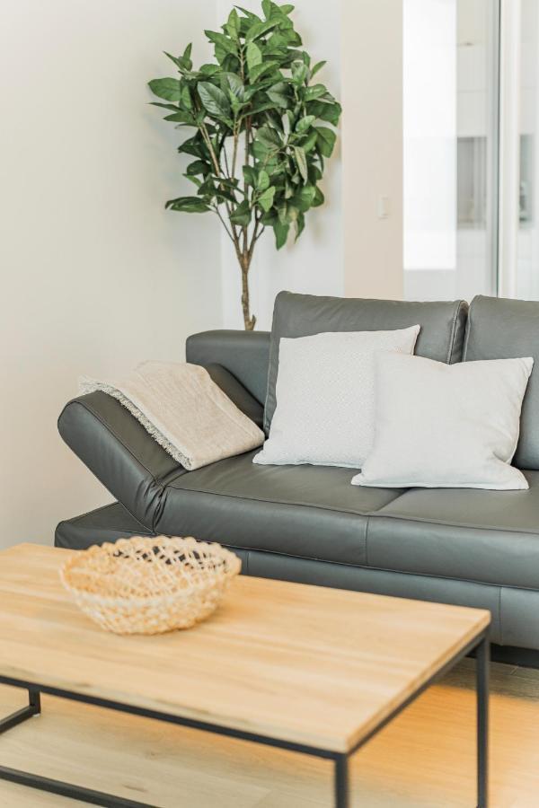 Diamondview Luxury Apartments וינה מראה חיצוני תמונה