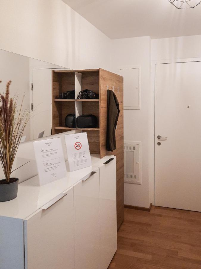 Diamondview Luxury Apartments וינה מראה חיצוני תמונה