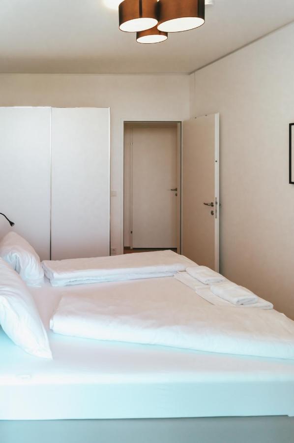 Diamondview Luxury Apartments וינה מראה חיצוני תמונה