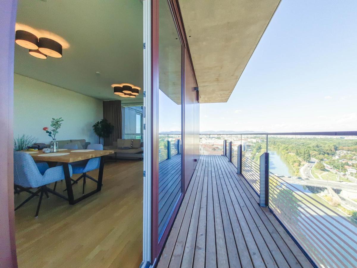 Diamondview Luxury Apartments וינה מראה חיצוני תמונה
