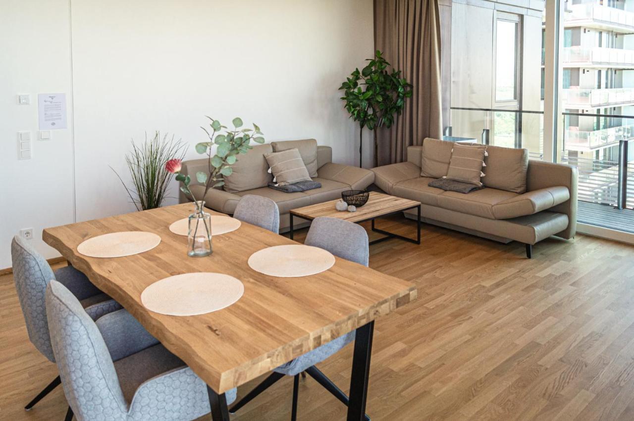 Diamondview Luxury Apartments וינה מראה חיצוני תמונה