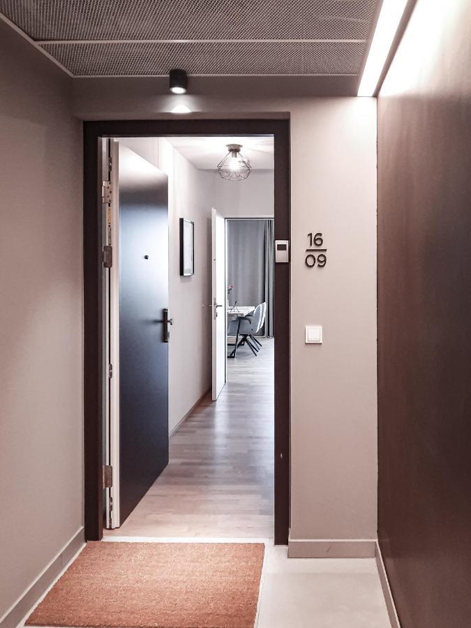 Diamondview Luxury Apartments וינה מראה חיצוני תמונה