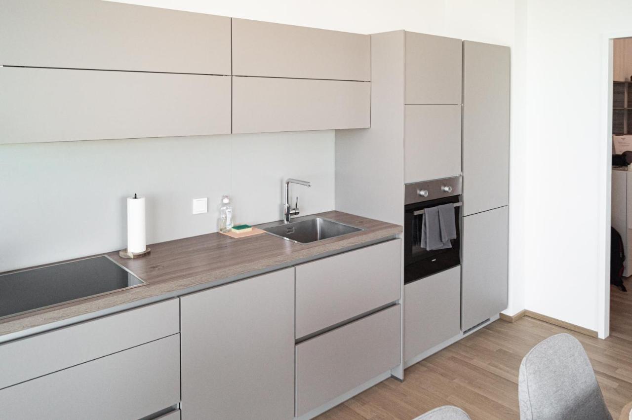 Diamondview Luxury Apartments וינה מראה חיצוני תמונה