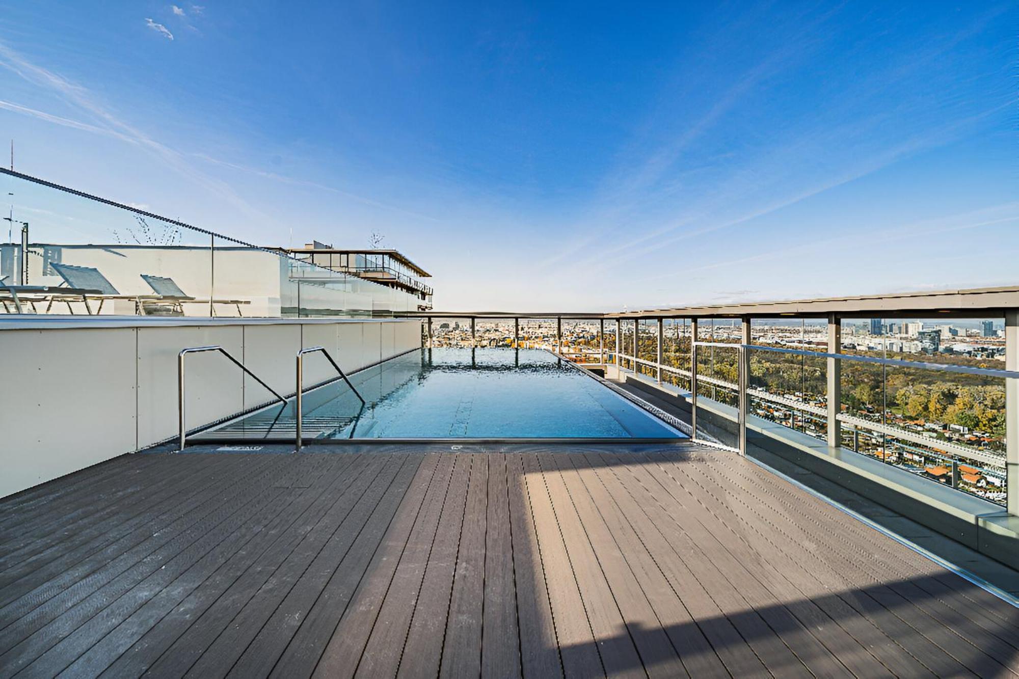 Diamondview Luxury Apartments וינה מראה חיצוני תמונה